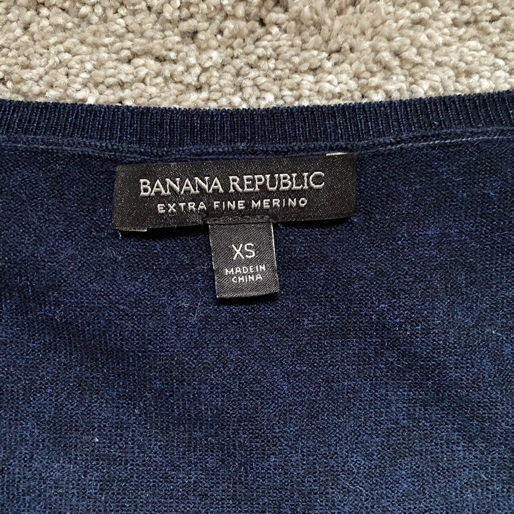 Banana Republic - Picture 3 of 4